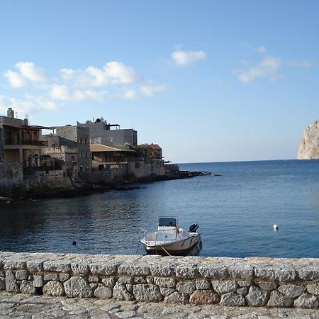 Akrotainaritis Hotel Gerolimenas Exterior photo